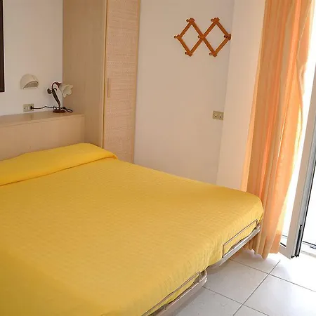 Teti بيلاريا-إيجيا مارينا