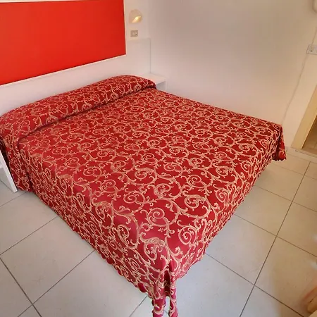 Teti Szálloda 3*