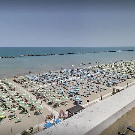 Отель Teti Беллария-Иджеа-Марина