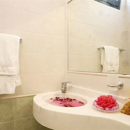 Hotel Teti 3*